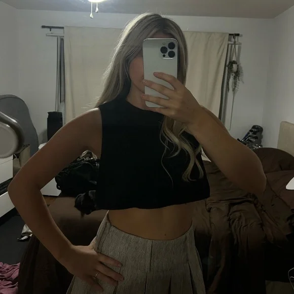 COMMENSE cropped tank - Picture 1 of 16